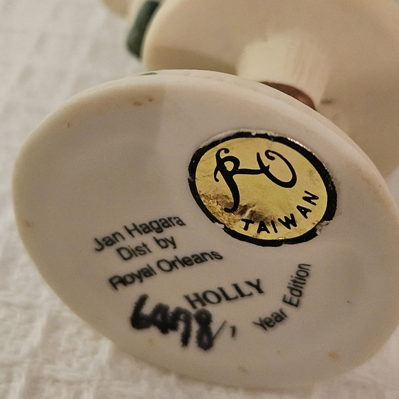 Holly Ornament 3 1/2" tall Porcelain Dated 1986From Jan Hagara - Picture 5 of 5